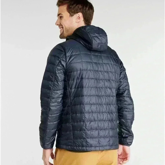 Men's PrimaLoft Packaway Hooded Jacket - Picture 2 of 7